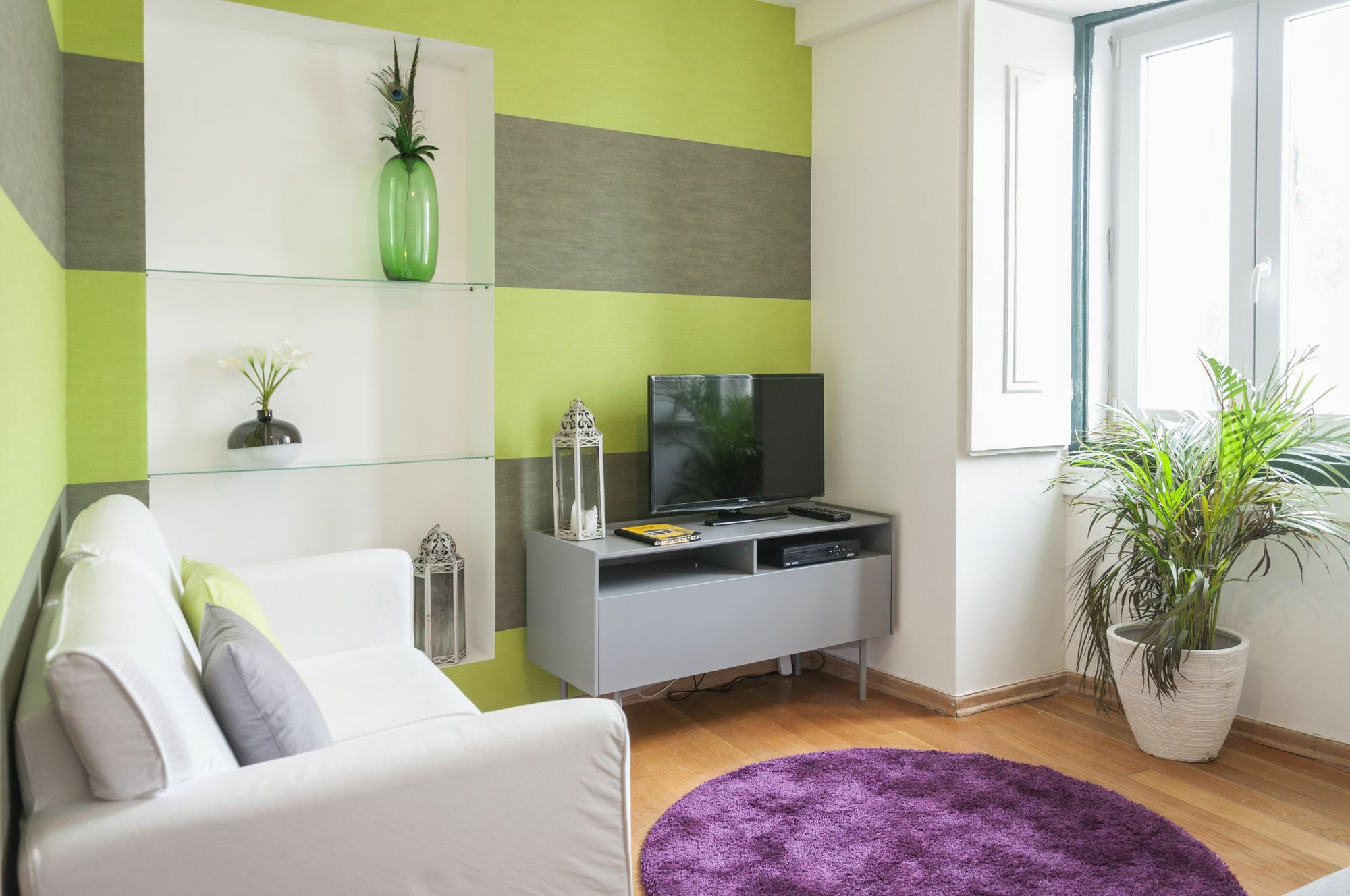 Contemporary By Alfama *