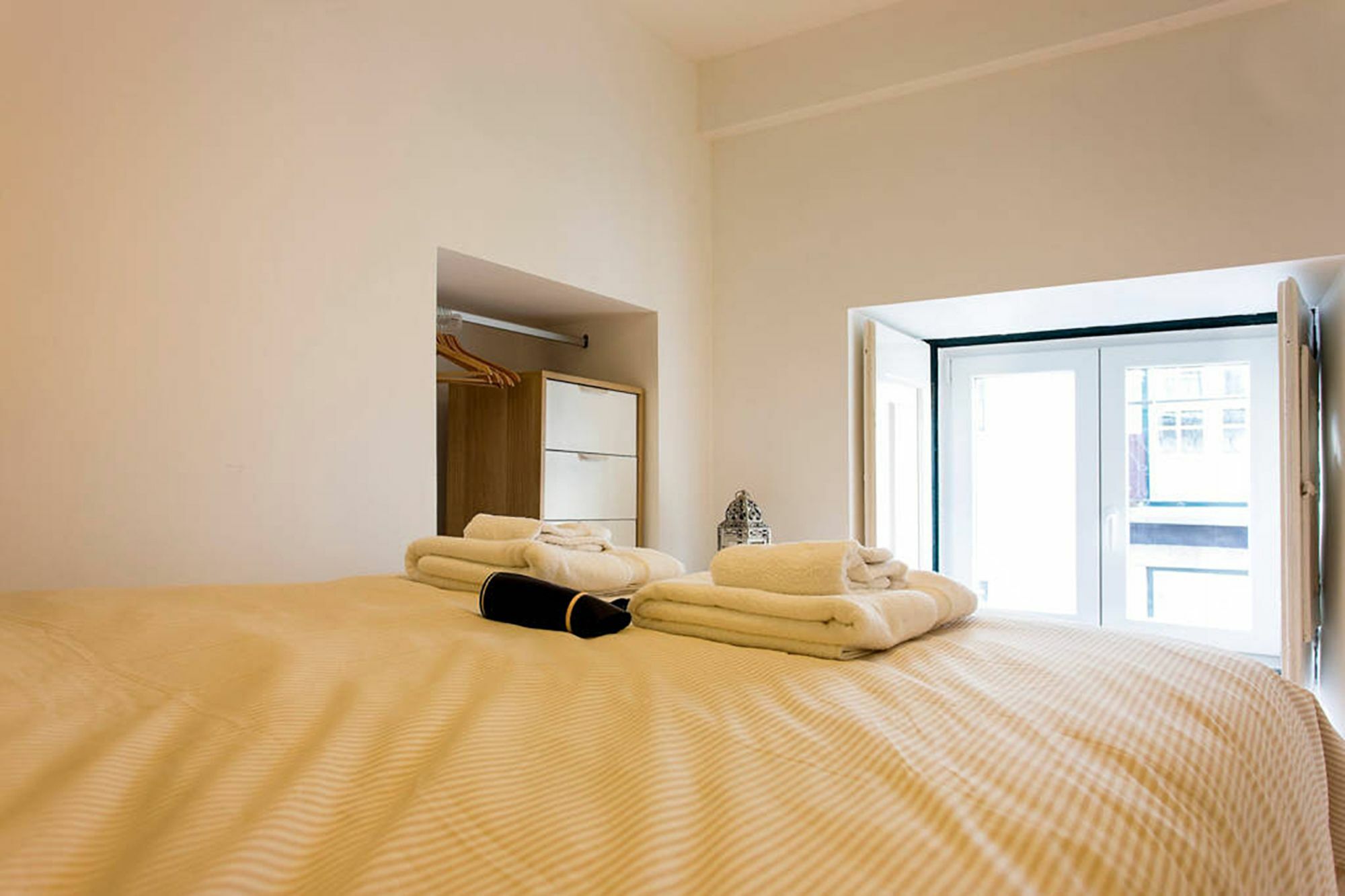 Contemporary By Alfama * Lisbon